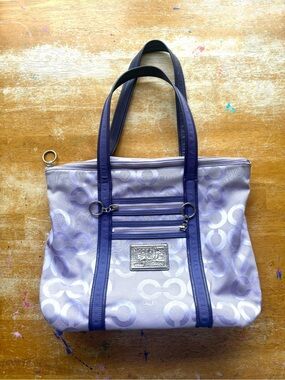 Coach Lavender Vintage Y2K Poppy Tote with Dark Purple Trim 14530